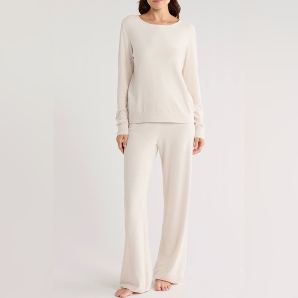 Barefoot dreams NEW Size Large Ultra Lite cozy Chic Boat Neck Set